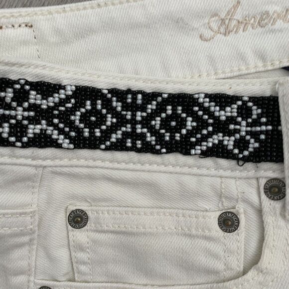 American Eagle Shorts Womens Cut Off Jean Beaded Aztec Raw Hem 32 Waist - Picture 2 of 4
